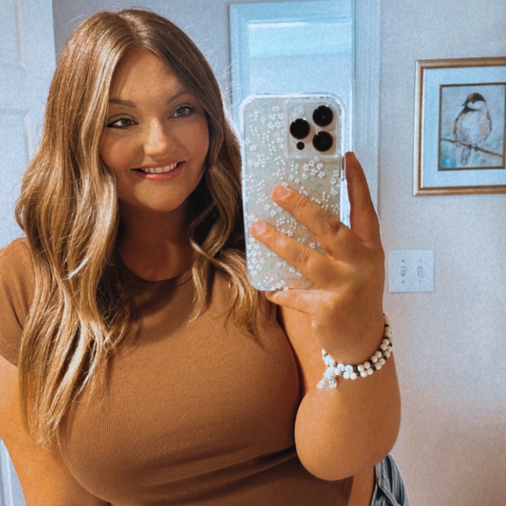 Meet your Posher, Allison